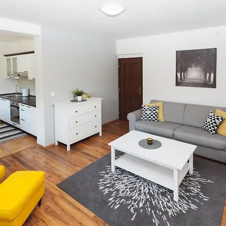 Olívia - Olívia 1 *